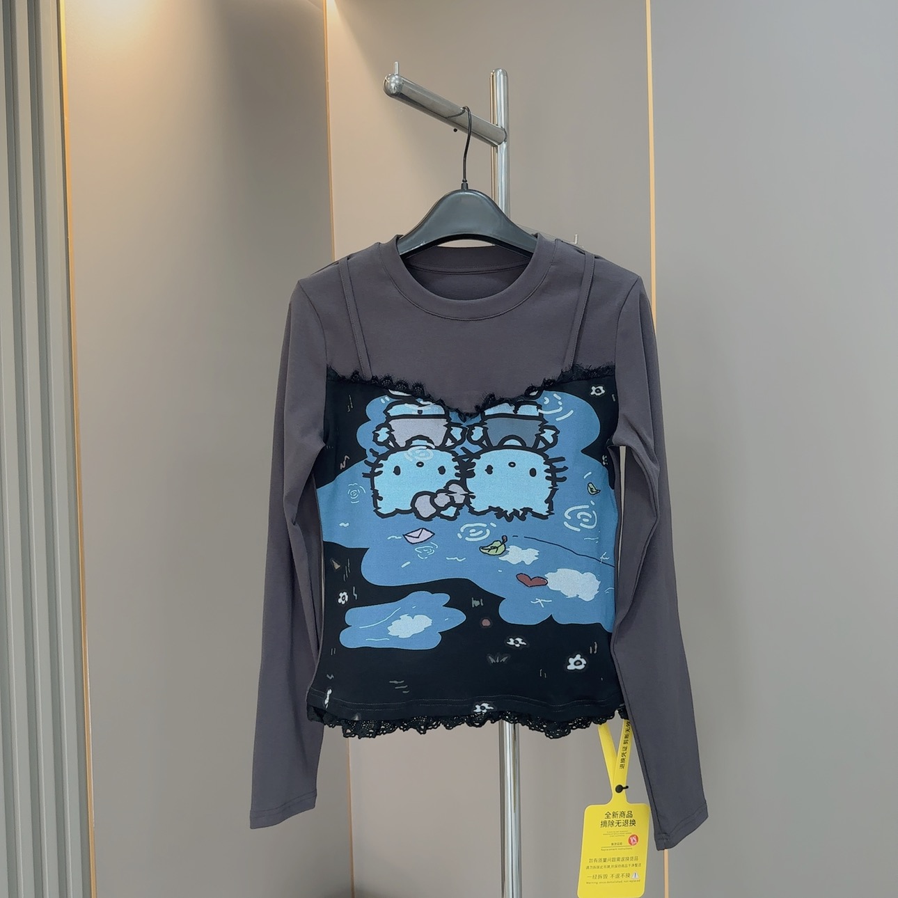 欧货秋季新款手绘趣味猫咪印花拼蕾丝吊带假两件短款上衣T恤女