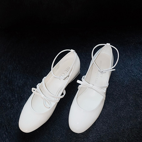 BIUCILI优雅中跟气质玛丽珍单鞋