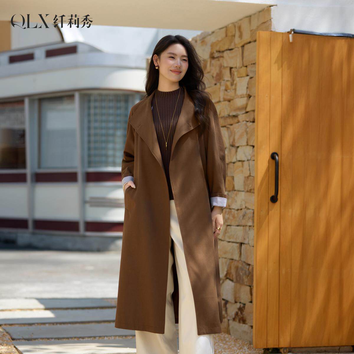 【时髦百搭风衣】纤莉秀大码女装收腰立领长款外套胖mm2025秋新款