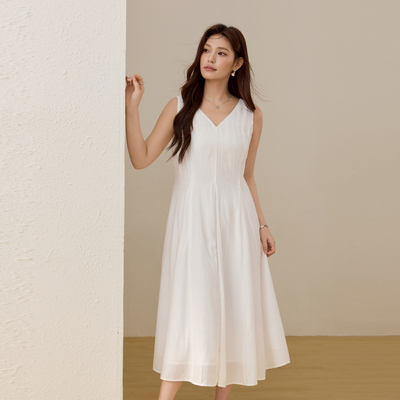 【海屿微光】垂感轻盈V领无袖连衣裙纤莉秀大码女装胖mm春装新款
