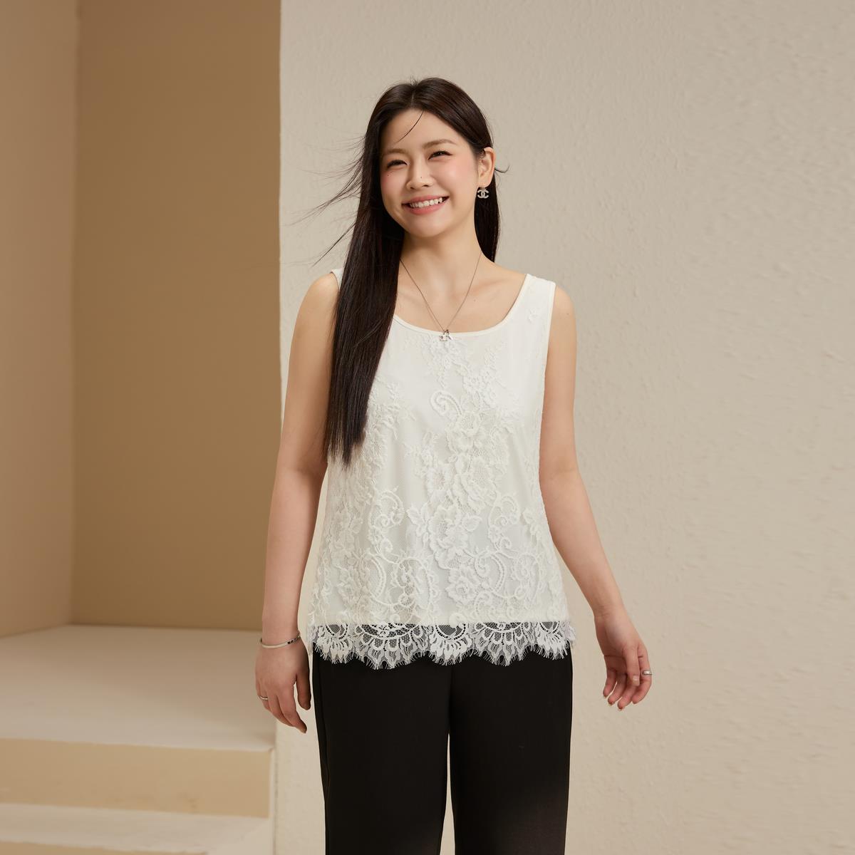 【莱赛尔混纺背心吊带】纤莉秀大码女装蕾丝圆领打底衫胖mm秋新款