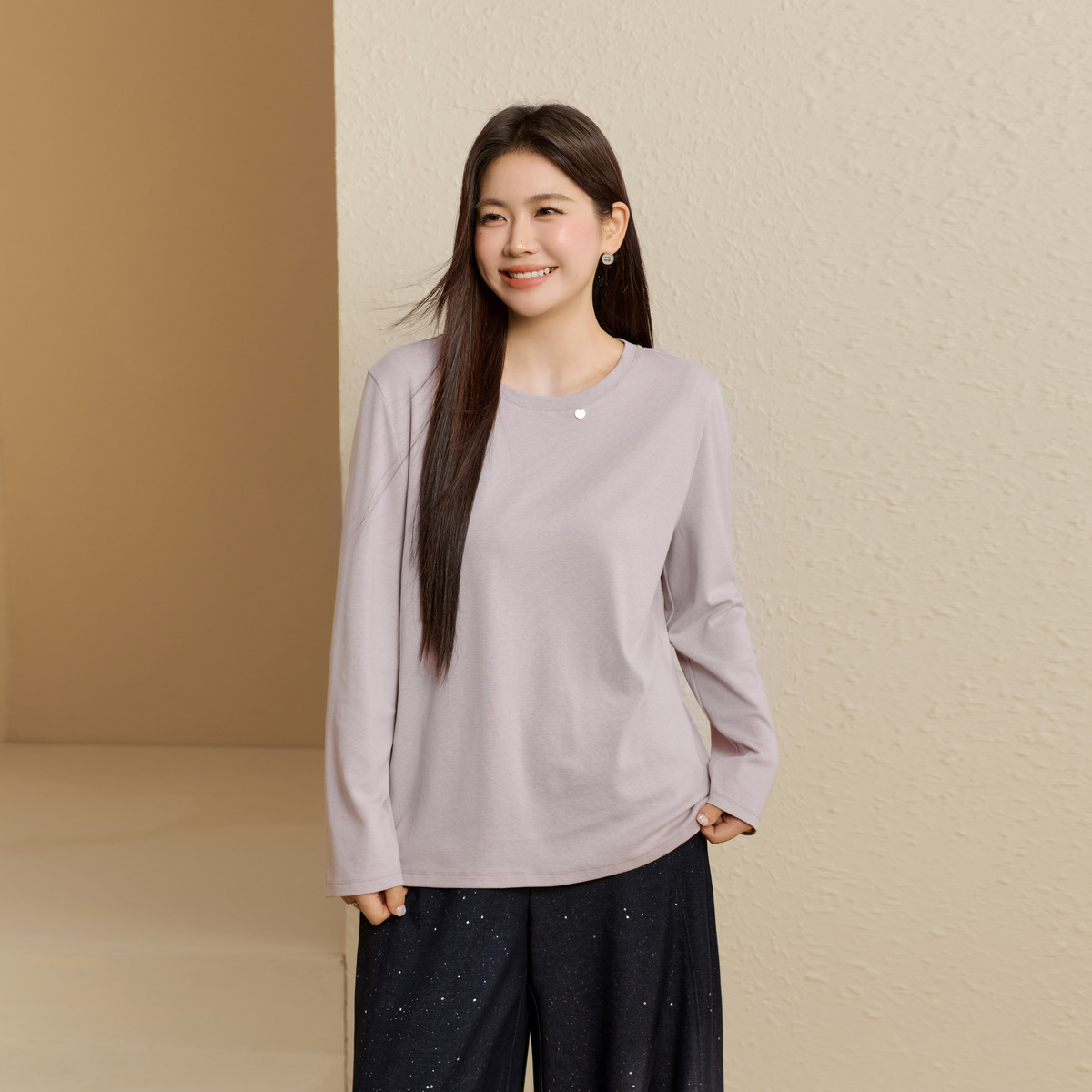 【基础简约纯色T恤】纤莉秀大码女装圆领舒适长袖上衣胖mm秋新款
