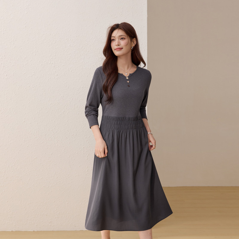 【修身收腰显瘦连衣裙】纤莉秀大码女装柔软亲肤长裙胖mm春装新款