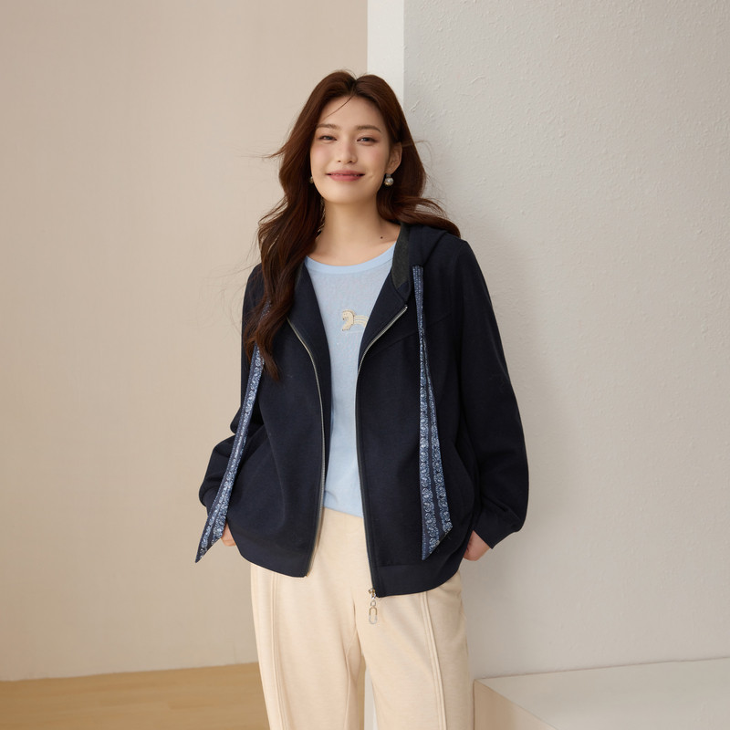 【连帽丝巾百搭外套】纤莉秀大码女装时尚设计感上衣胖mm春装新款