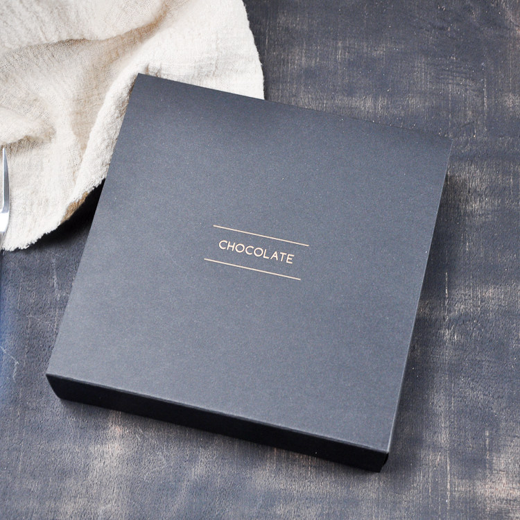 10个价经典简约情人节 9粒装黑色巧克力盒费列罗巧克力生巧克力盒