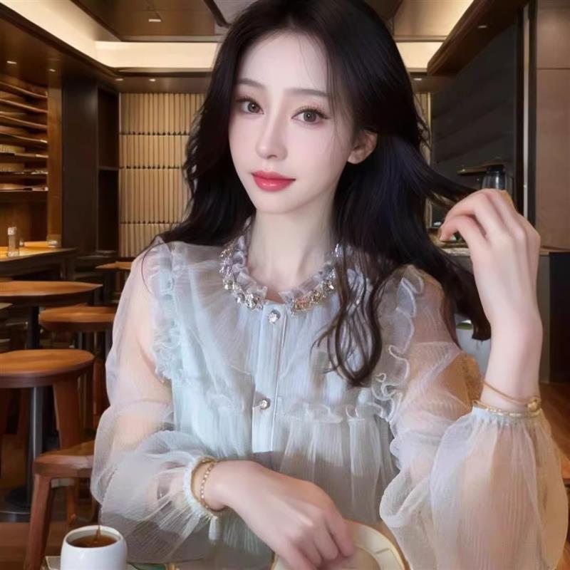 法式名媛气质木耳边镂空长袖雪纺衬衫女春秋新款洋气超仙遮肉上衣