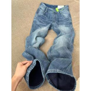 不贴腿微喇牛仔裤女秋冬加绒加厚胖妹妹mm宽松梨型身材美式直筒裤