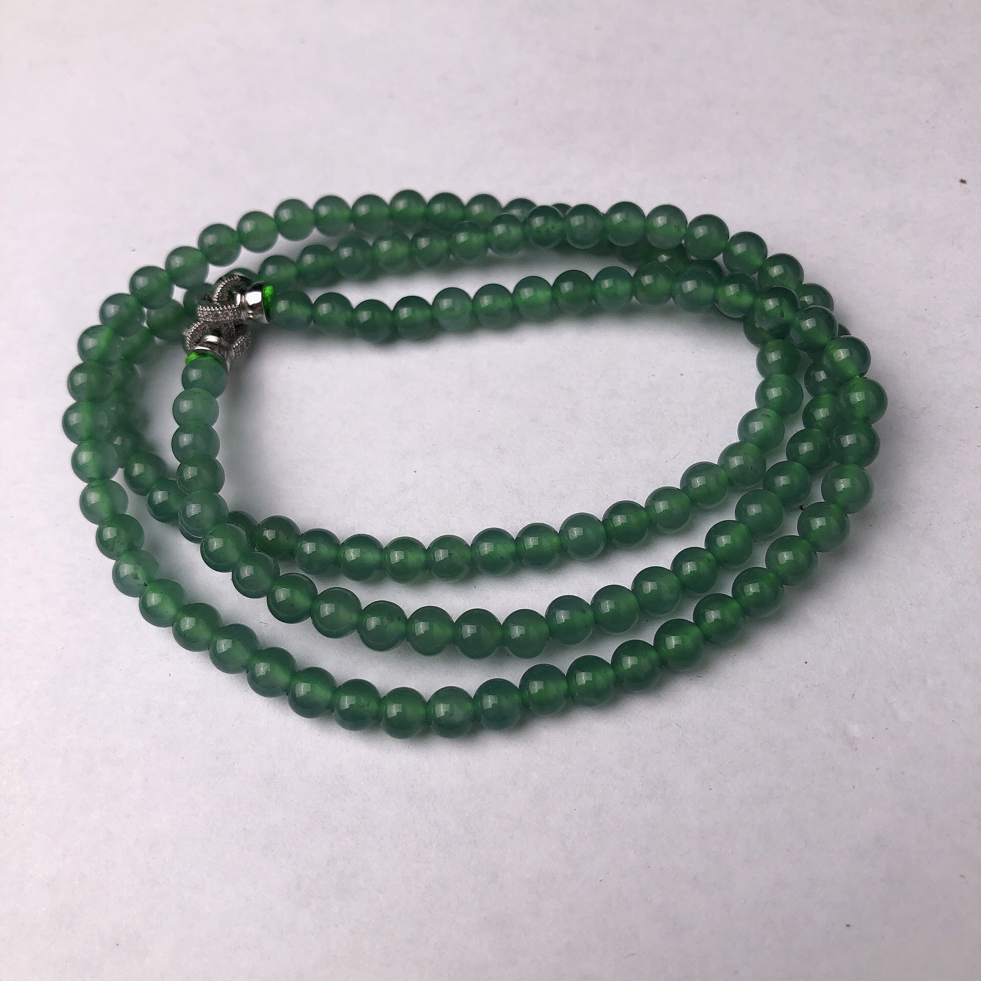 翡翠圆珠项链冰种满色