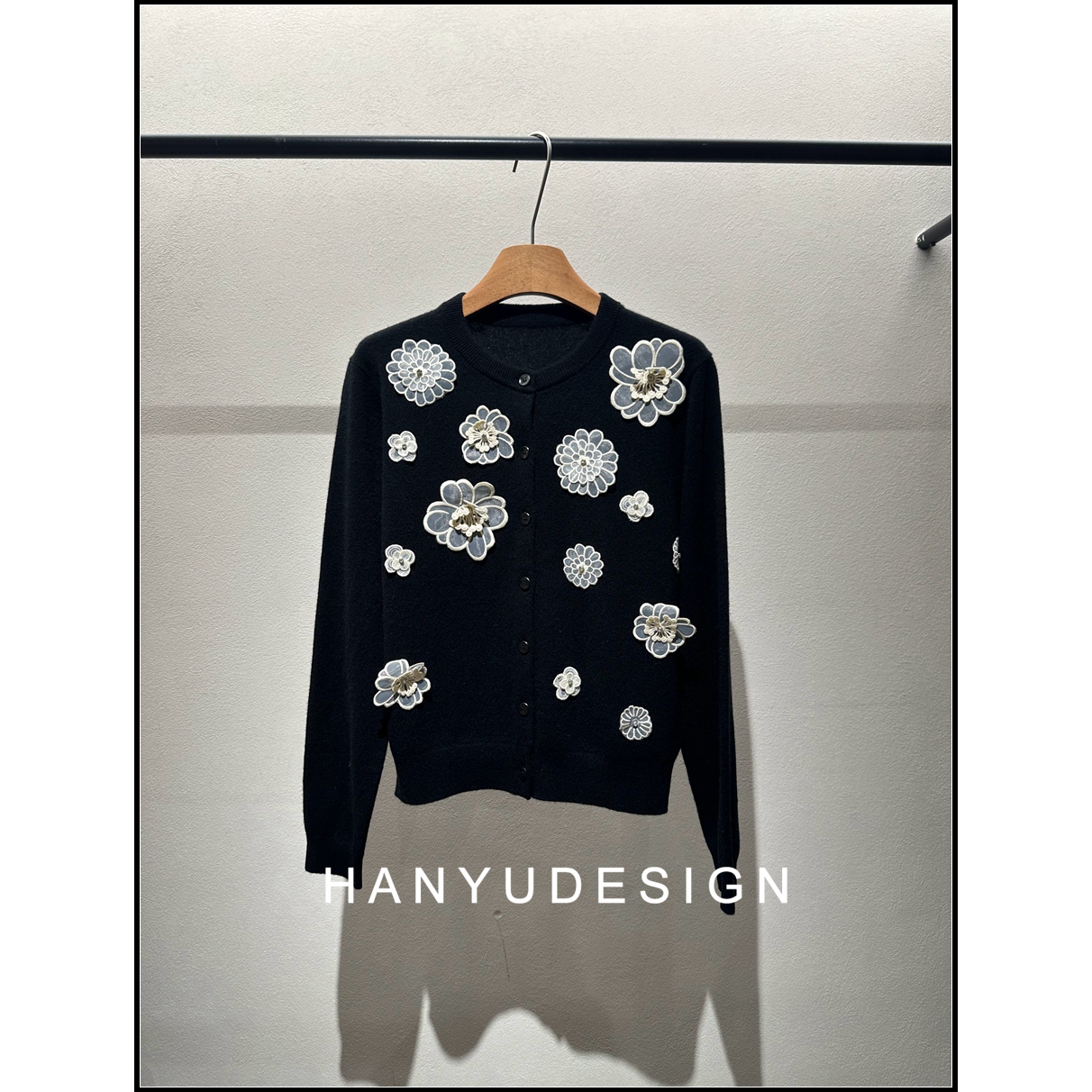 韩钰DESIGN100%山羊绒圆领开衫