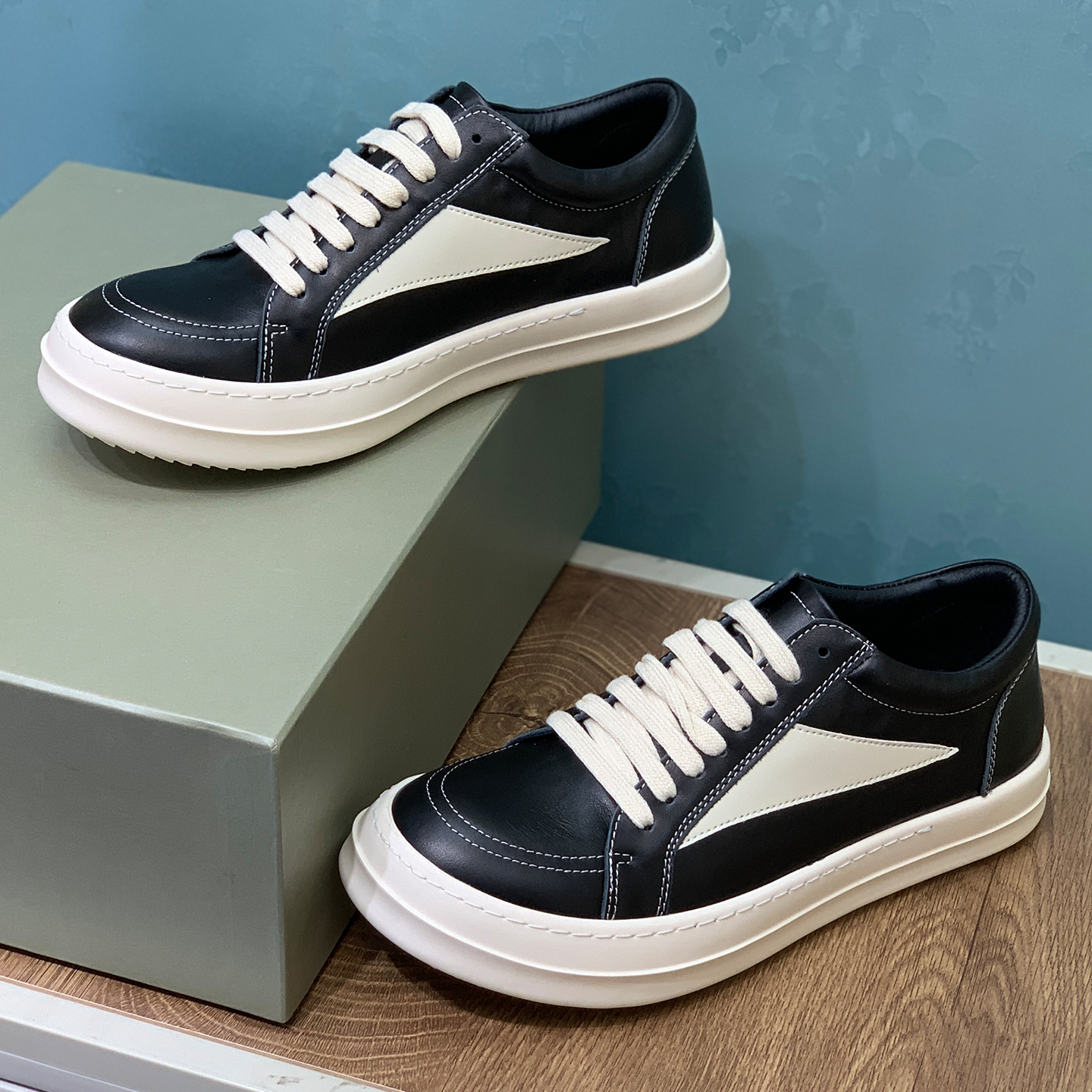 RO新款低帮男鞋子暗黑真皮板鞋