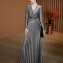 高端时尚 轻奢高级感重工压褶气质长裙女收腰显瘦洋气优雅连衣裙潮
