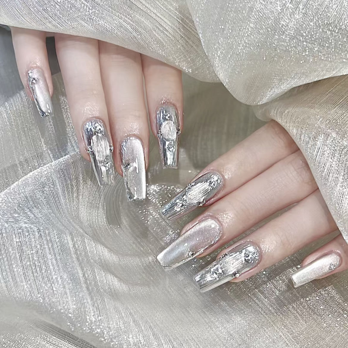 布拉契提穿戴甲银白金属穿戴美甲手工猫眼可拆卸指甲甲片美甲384,彩妆/香水/美妆工具,美甲工具,淘宝优惠券,粉丝福利购,淘宝优惠卷