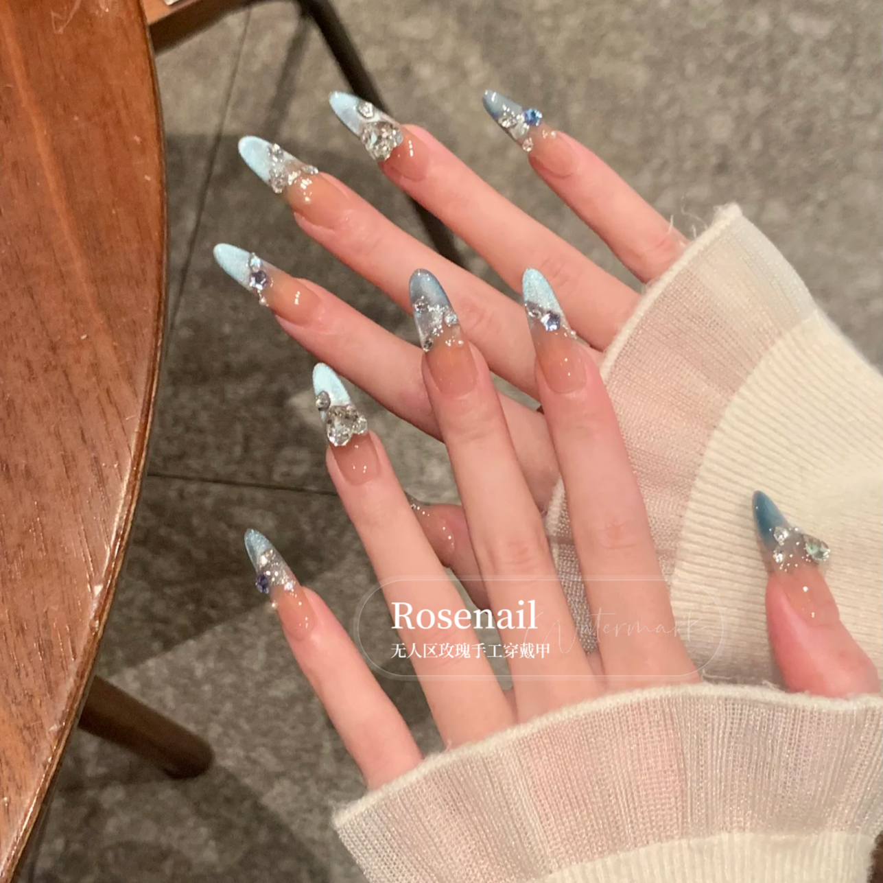 冰岛蓝钻穿戴甲蓝色猫眼穿戴美甲爆闪可拆卸手工高级感美甲489