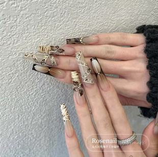 暗纹圣歌手绘辣妹穿戴甲秋冬美拉德法式纯手工长款美甲贴片543