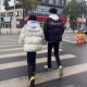 美式 高街立领羽绒服男青年冬印花面包服加厚情侣棉衣外套2025新款