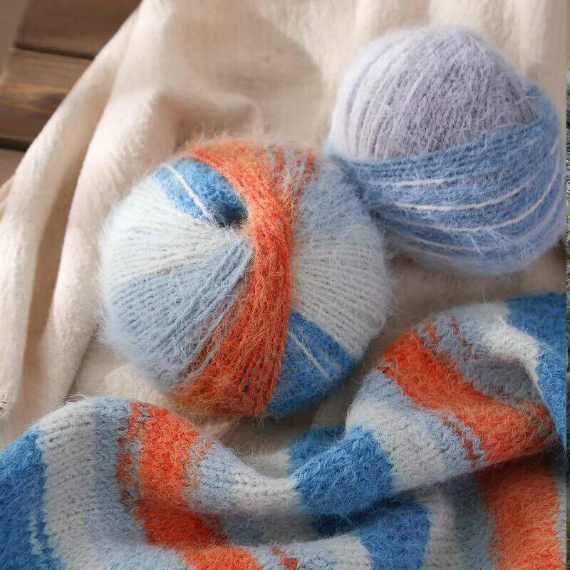 长段染粗线长毛貂绒线柔软不扎羊毛混纺一团二两钩织围巾线外套线