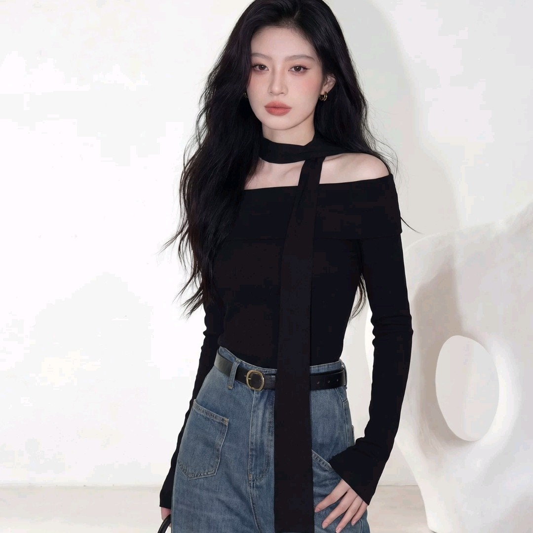 2026新款辣妹风设计感露肩女装夏季修身显瘦上衣