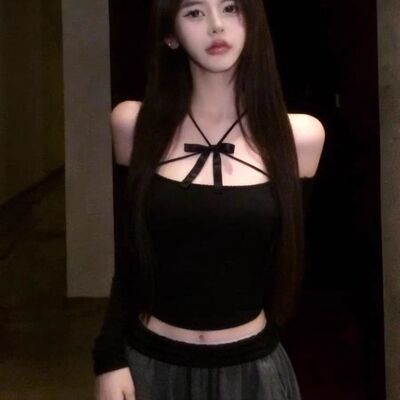 黑色辣妹风纯欲气质一字肩性感长袖上衣2026年新款女设计感T恤