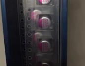 固态贴片电容 390UF 2.5V 390 2.5V 体积 6.3X5.8 直拍