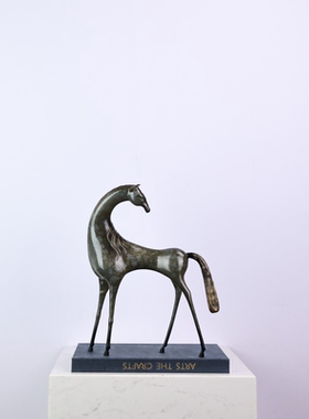 中古风复古风金属动物创意装饰摆件样板间售楼处抽象小众马摆件