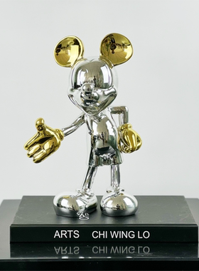 现代轻奢简约树脂电镀米奇摆件售楼部空山基机械女神雕塑装饰摆设