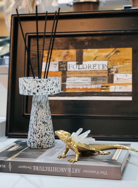 现代轻奢简约无火香薰精油扩香器创意摆件样板间茶几艺术玻璃摆设