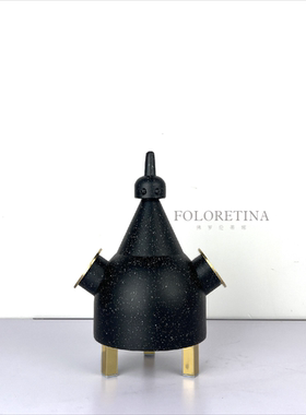 现代轻奢北欧树脂抽象几何创意摆件样板间儿童房飞碟火箭装饰品