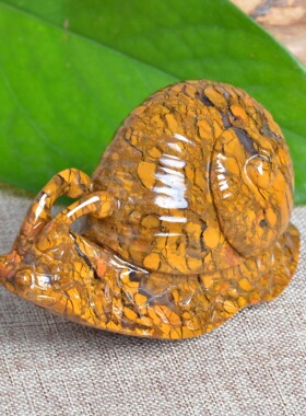 战国红玛瑙扭转乾坤附证书吊坠