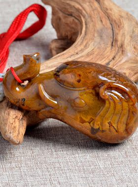 天然水晶战国红玛瑙吊坠