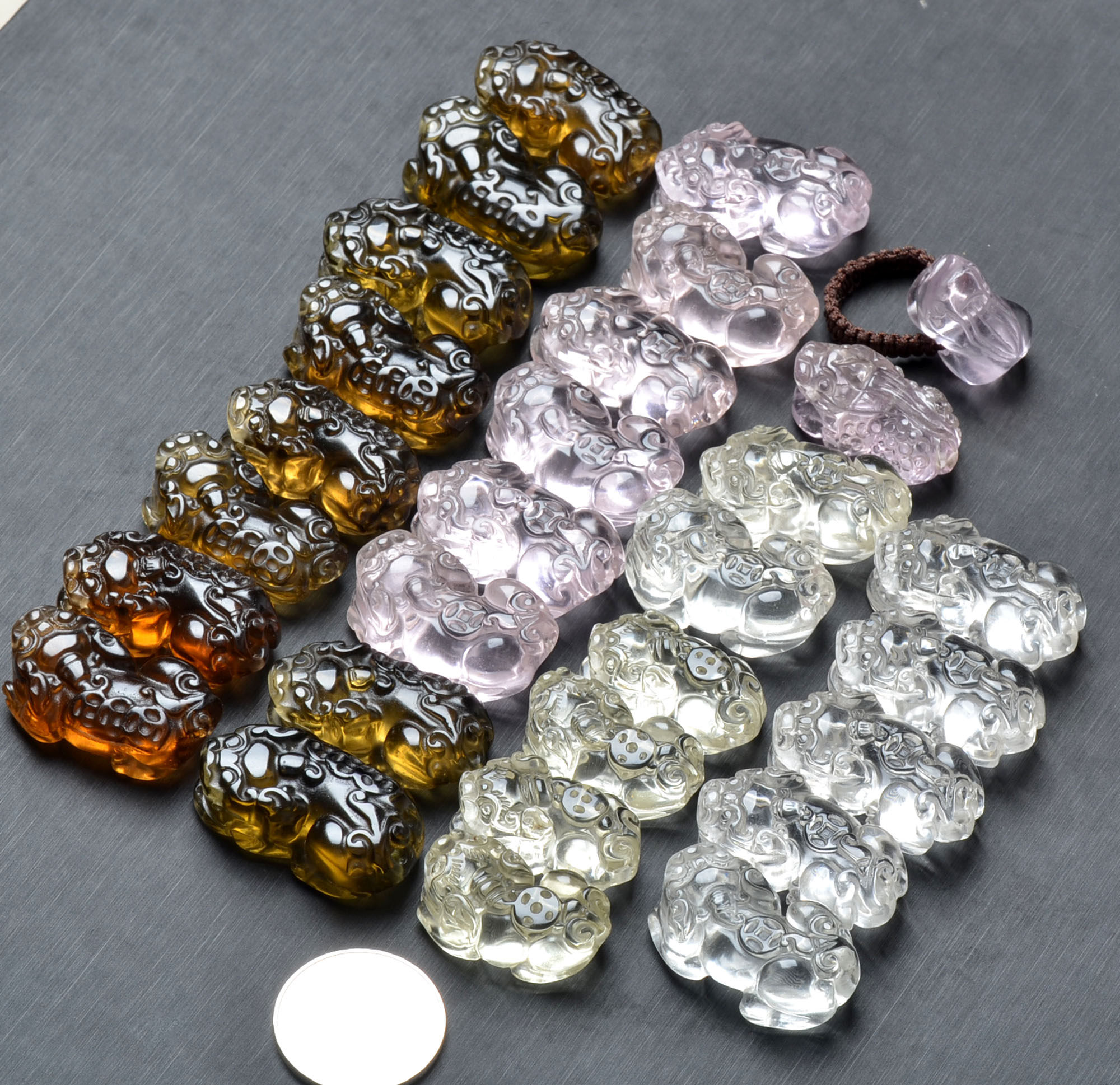 清仓一批水晶茶晶粉晶黄水晶白水晶紫水晶貔貅吊坠25个赔钱甩卖