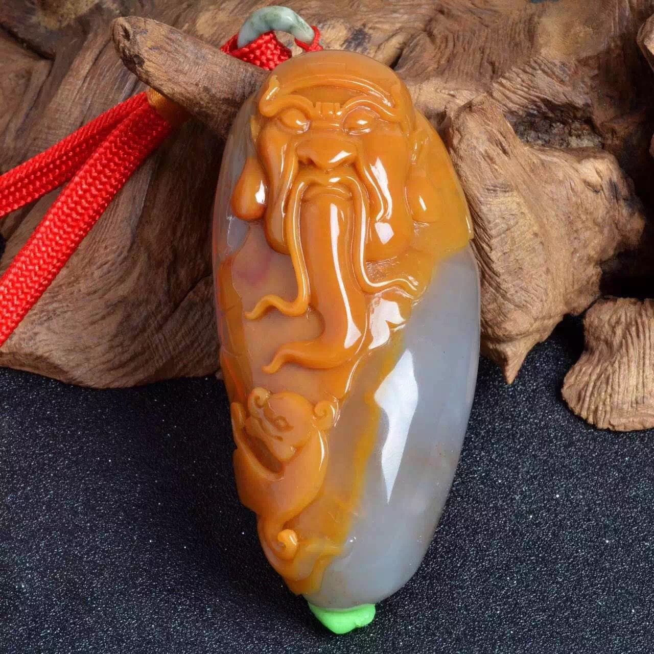 天然水晶俏色玛瑙关公吊坠手把件苏工精雕项坠