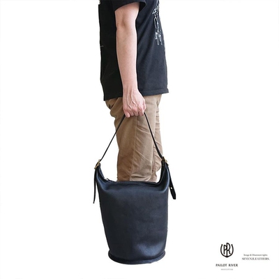 REDMOON棉水桶单肩斜挎包