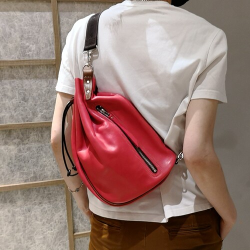 日本REDMOON红月25周年背包