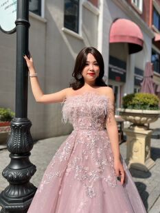 (SALE) Pink Luxury Feathers Long  Evening Gowns for Women We