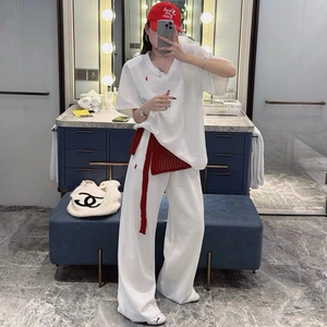 夏新休闲时尚简约v领小马刺绣空气棉套装女显瘦阔腿直筒裤两件套