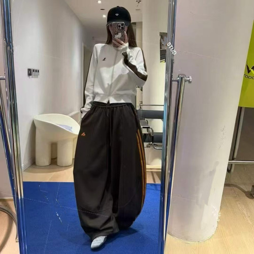 26秋冬新款休闲运动卫衣刺绣套装双拉链开衫+阔腿弯刀裤两件套女