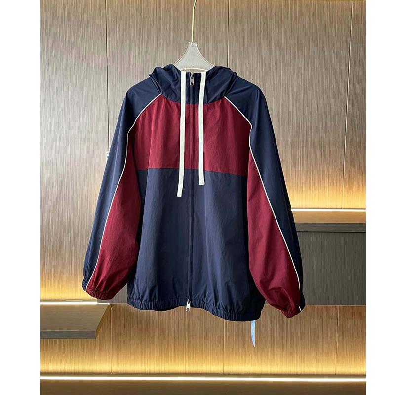 休闲百搭短款显瘦冲锋衣外套