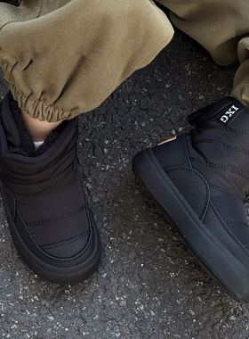 IXG 保暖抗寒儿童雪地靴男孩防水防滑女童大棉靴冬季新款休闲短靴