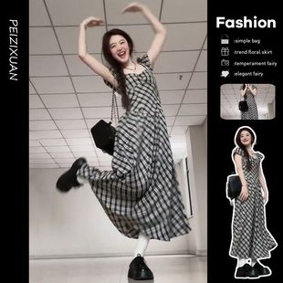 2025新款 格子连衣裙子女夏季 高级气质a字长裙 复古方领泡泡袖 法式