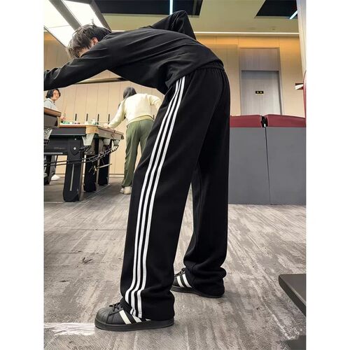 白灰色运动裤男春秋2026新款小个子直筒阔腿裤宽松bf慵懒风卫裤子