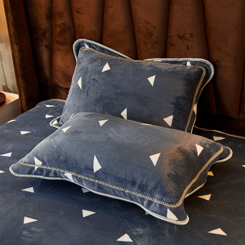 法兰绒枕套一对包邮装珊瑚绒枕头套冬季加绒保暖儿童单人枕芯套女,床上用品,枕套,淘宝优惠券,粉丝福利购,淘宝优惠卷