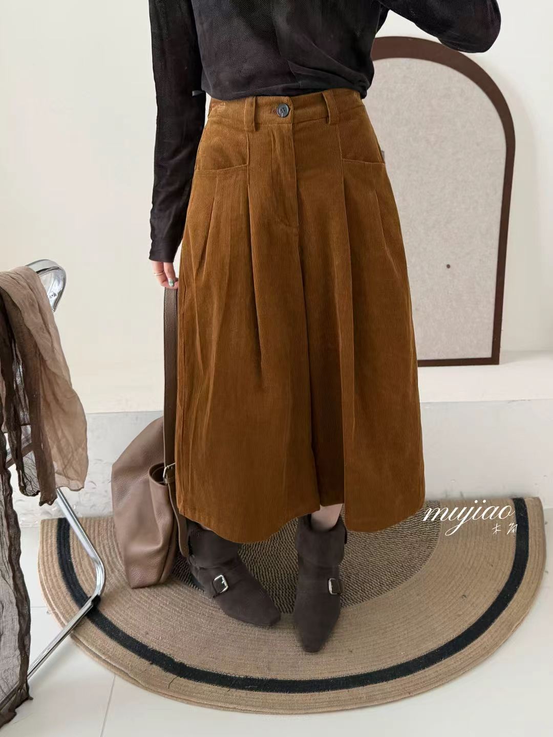复古灯芯绒阔腿裤女2026秋冬新款高腰显瘦宽松休闲直筒七分裤R