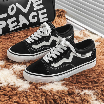 冬季加绒帆布鞋男小众