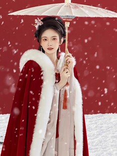 新娘秀禾披风女冬装拜年服加绒加厚保暖古装披肩外套红色斗篷汉服