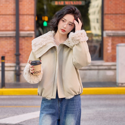 派克服2025冬装新款大翻领羊羔毛女加绒加厚时尚外套上衣 ME59135