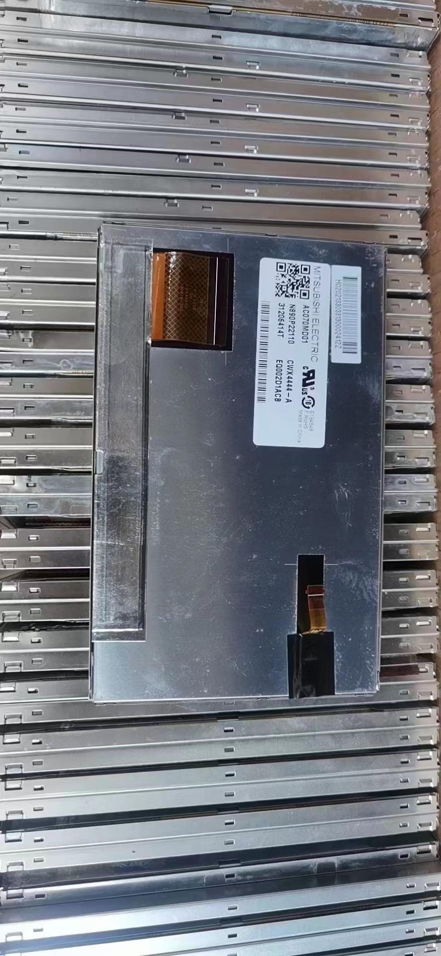 全新液晶显示屏AC070MD01
