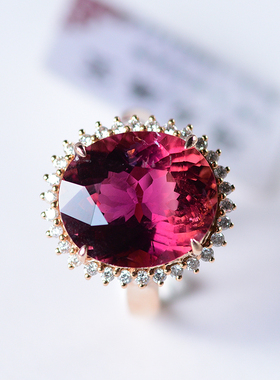 红碧玺卢比来裸石镶嵌戒指