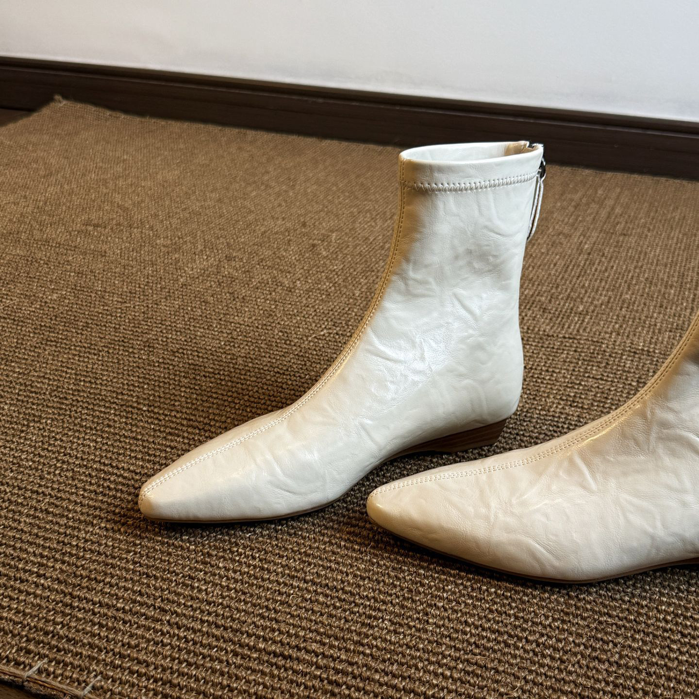 牛皮版~法式英伦尖头粗跟瘦瘦靴女秋冬复古坡跟切尔西靴通勤短靴