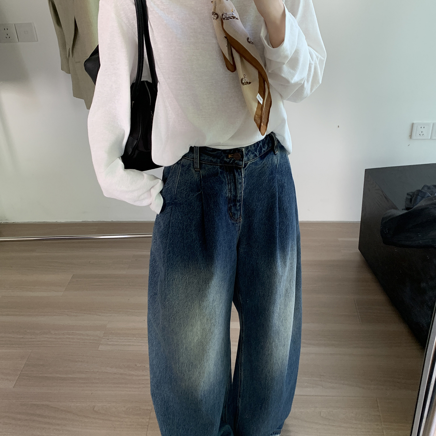 右格Jeans牛仔裤女秋季新款慵懒感高腰宽松阔腿拖地长裤#Y56030