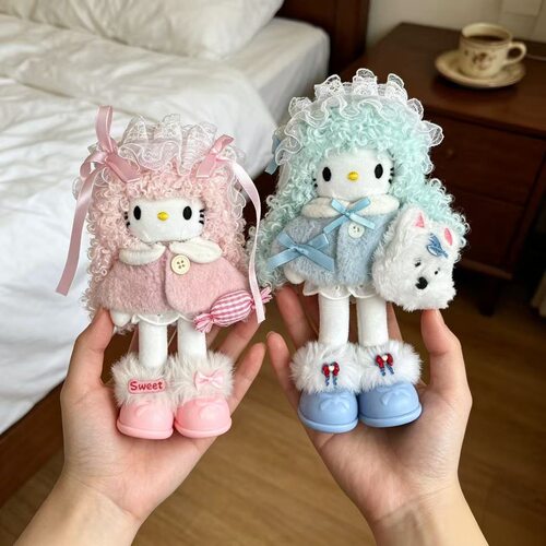 粉蓝甜妹套装kitty玩偶挂件毛绒公仔可爱包挂小众钥匙扣ins风车挂